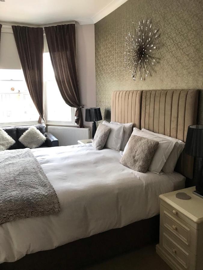 Ashmira Guest House Weymouth Eksteriør bilde