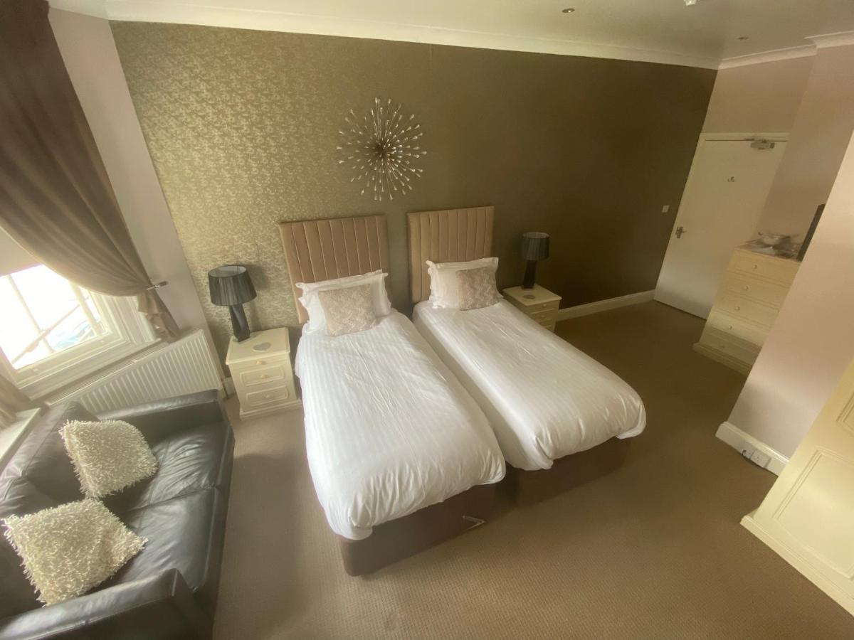 Ashmira Guest House Weymouth Eksteriør bilde
